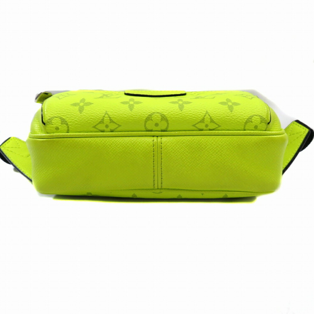 LOUIS VUITTON Bumbag Taigarama Waist Bag Yellow Clutch - Picture 7 of 11